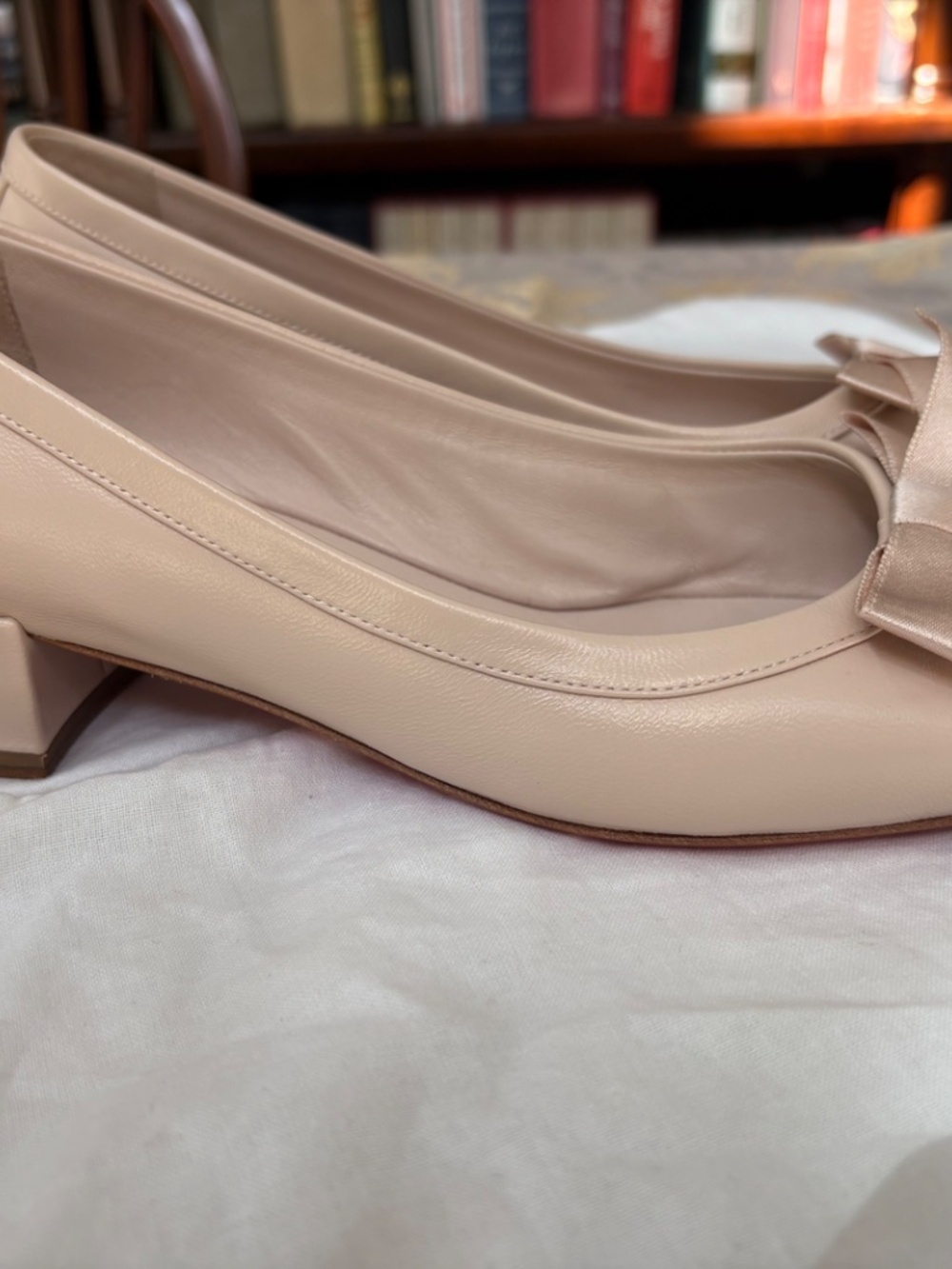 Christian Louboutin square ballet toe pump - Picture 4 of 9